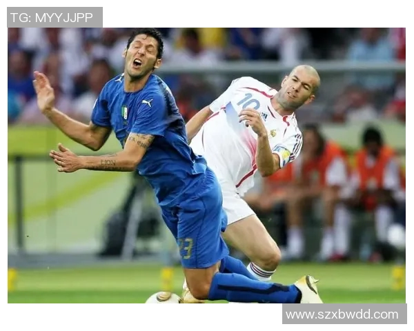 真实与虚构之间的足球明星揭秘与比较分析