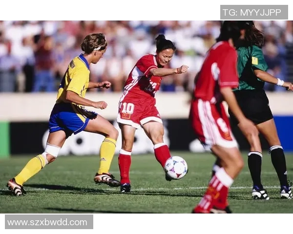 足球明星浪漫瞬间大集合亲吻时刻精彩回顾